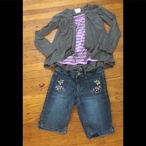 Denim shorts with Jules and a Purple longsleeve